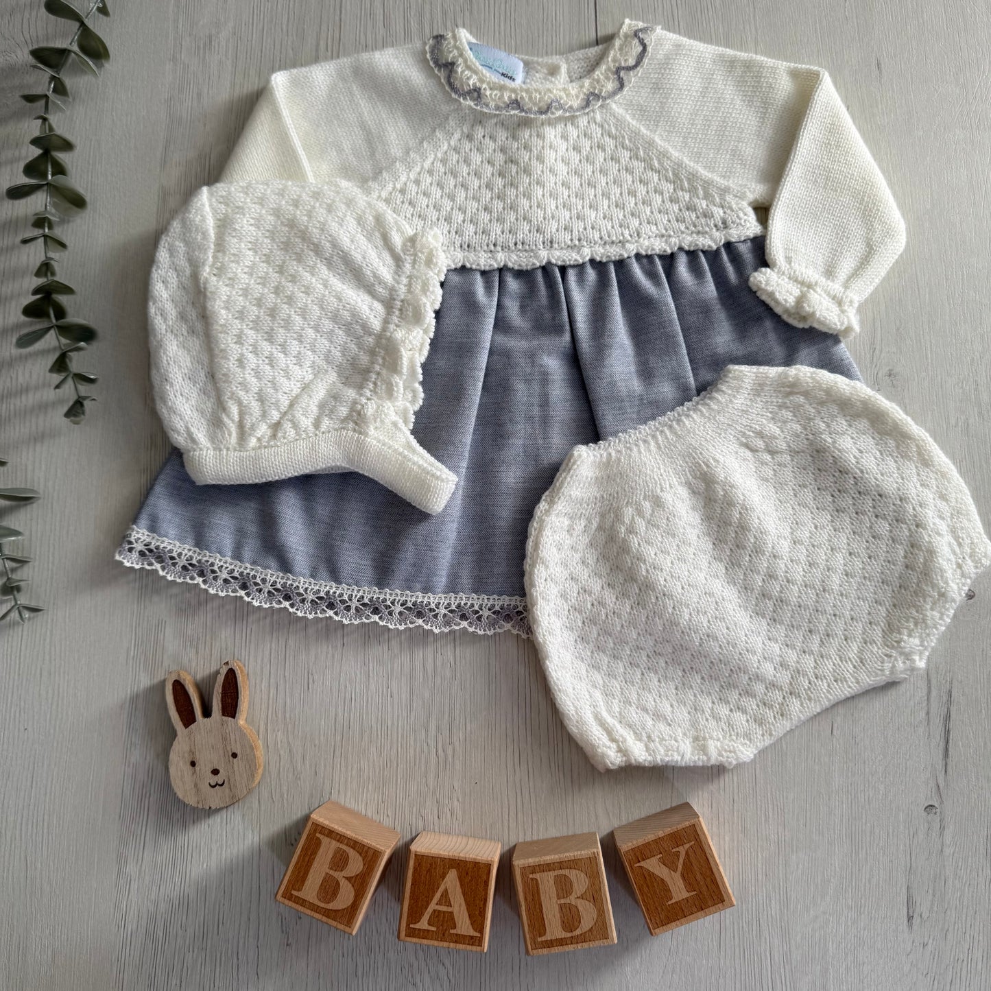 Conjunto Nube - Jesusito, Braguita y Capota